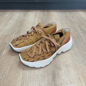 BRAND NEW Nike Space Hippie 04 Shoe, Size 9